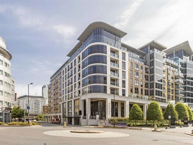 Townmead Road, London SW6 1 bed flat to rent £3,497 pcm £807 pw