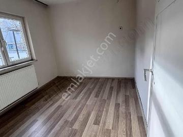 Toygar Mahallesinde 3 Katlı Satılık Bina