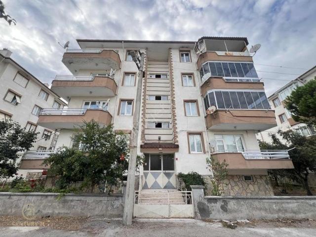 Toygar Mh Mehmet Akif Ersoy Cad. Çıkan Sokakta 3+1 Kiralık Daire