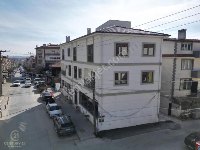 Toygar'da Merkezi Konum Geniş Ara Kat Satılık Sıfır 2+1 Daire