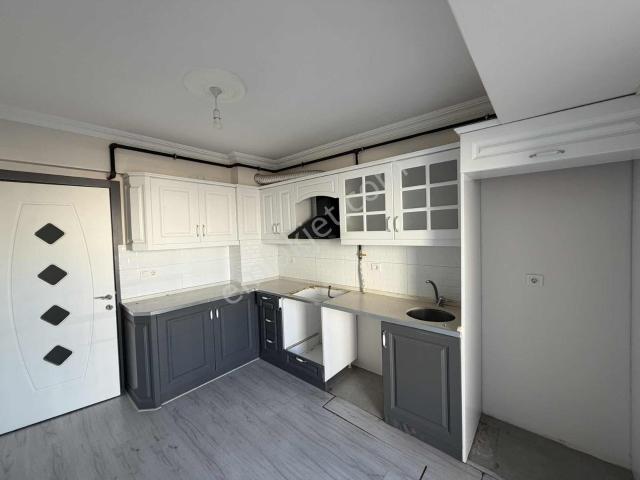 Tozan Evleri 1 Projesinde 130 M2 Arakat Çift Cephe 3+1 Daire