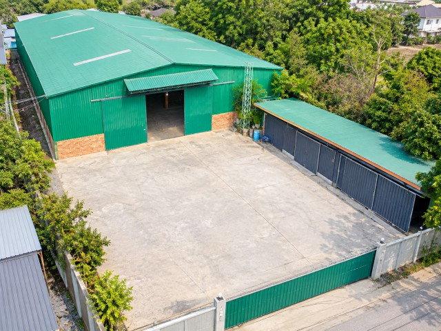 ตลาดสดบ้านพรุ 450 ม. หาดใหญ่ สงขลา ให้เช่าโกดังคลังสินค้า 600 ตร.ม. บนที่ดิน 2 งาน350 ตร.ม.พร้อมลานกว้าง 300 ตร.ม.ใกล้วัดพระบาท 600 ม
