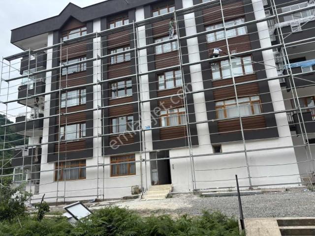 Çıtlakkale Mahallesinde Satılık 3+1 Daire