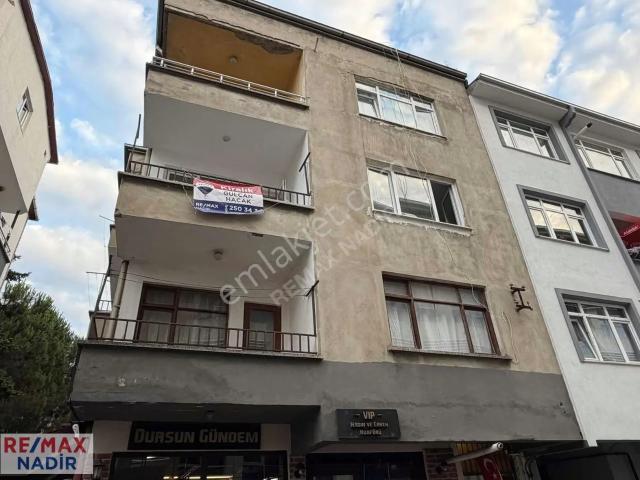Çıtlakkalede Merkezi Konumda Geniş 2+1 Kiralık Daire!