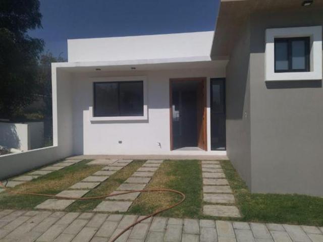 Tlalmanalco Construcción moderna de 120 m² dentro de terreno de 2,297 m²