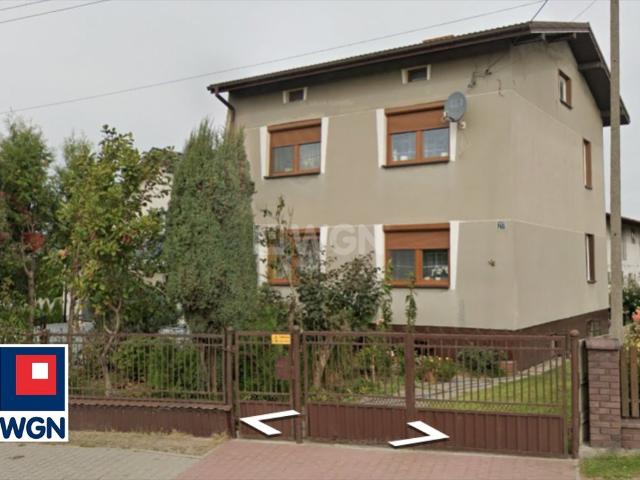 Zapraszam do domu 140 m² z dużym budynkiem gospodarczym w Trębaczewie