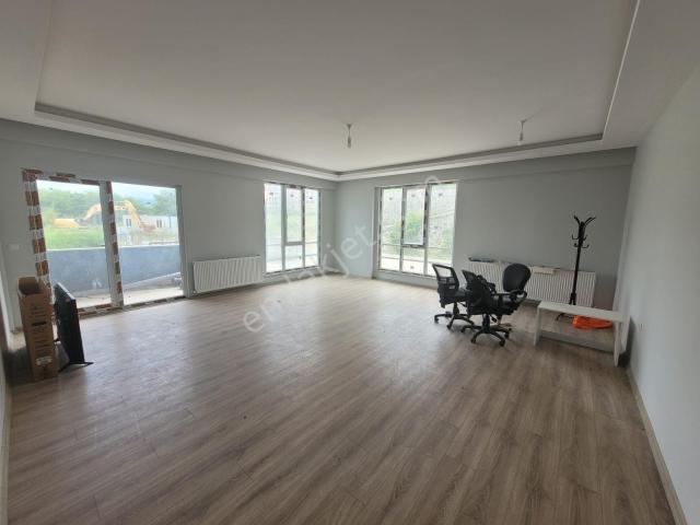 Trıo Vadi Sitesi'nde Kaçırılmayacak Fiyata Geniş 3+1 Daire
