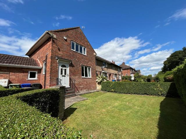 Troughbrook Road, Chesterfield, S43 2 bed end of terrace house to rent £900 pcm £208 pw