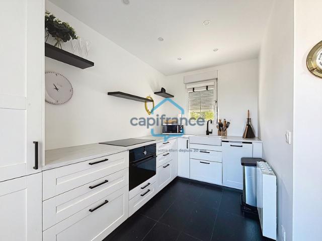 Trouville sur Mer – Appartement F2 avec vue mer, balcon, cave et stationnement privatif