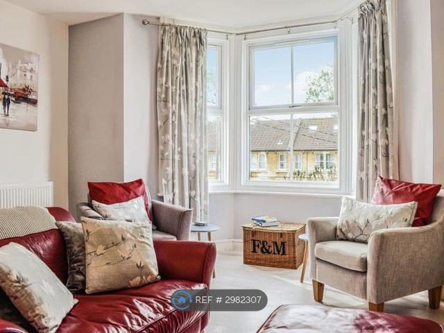 Trowbridge Road, Bradford On Avon BA15, 1 bed flat to rent, £1,150 pcm | PrimeLocation