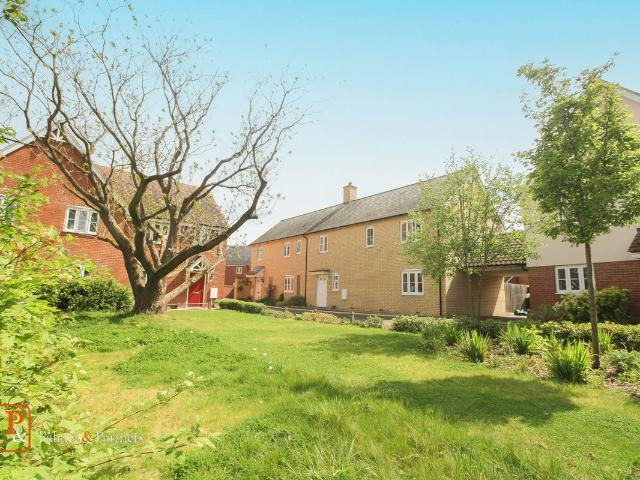 Trowel Place, Colchester, Essex CO2, 4 bed semi detached house to rent, £1,750 pcm | PrimeLocation