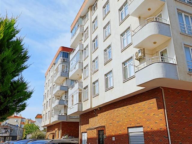 Troya Caddesi Uysal Market Üzeri Kiralık Arakat 2+1 Daire