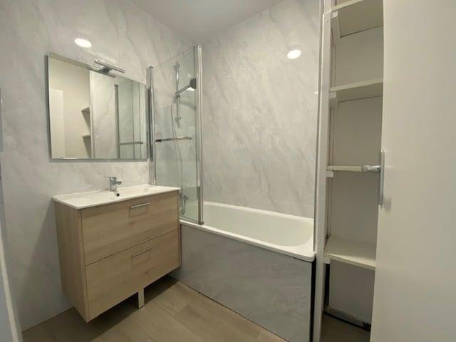 TROYES – APPARTEMENT DE TYPE 3 AVEC BALCON ET PARKING