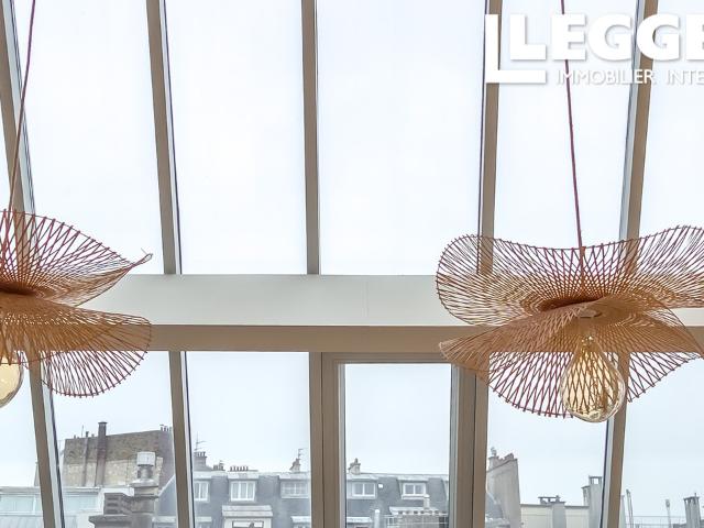 Trocadéro, Atelier d’exception 3P T3 de type loft, 87m2 entièrement rénové dans un immeuble remarquable