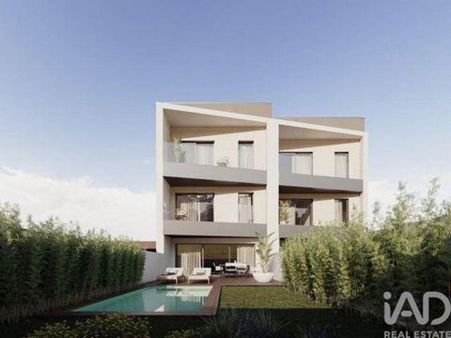 Trofa Porto 103660879