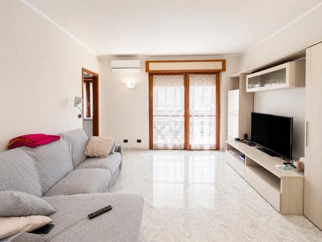 Trofarello: Appartamento in affitto