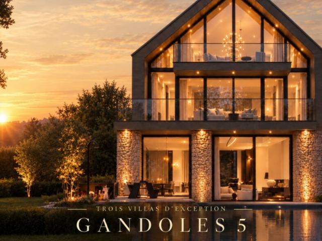 Trois magnifiques villas, prestations Luxe La Capite Permis en force