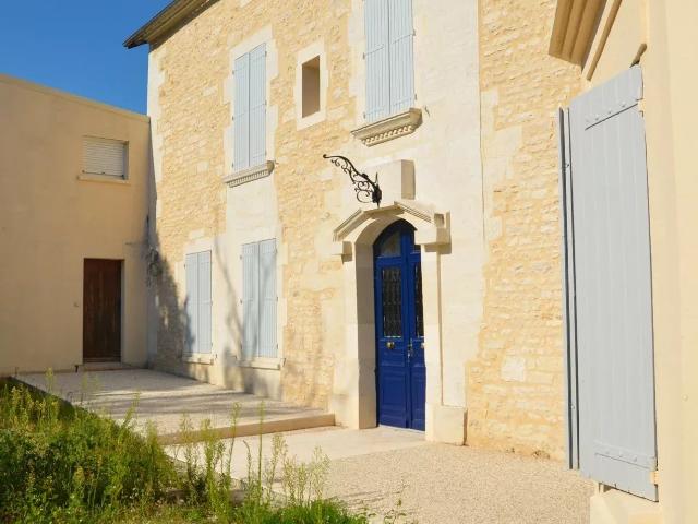TROIS PALIS VIEUX BOURG