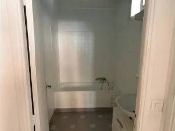 Trois pièces de 78m² avec cave et parking