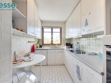 Trois pièces en DERNIER ETAGE