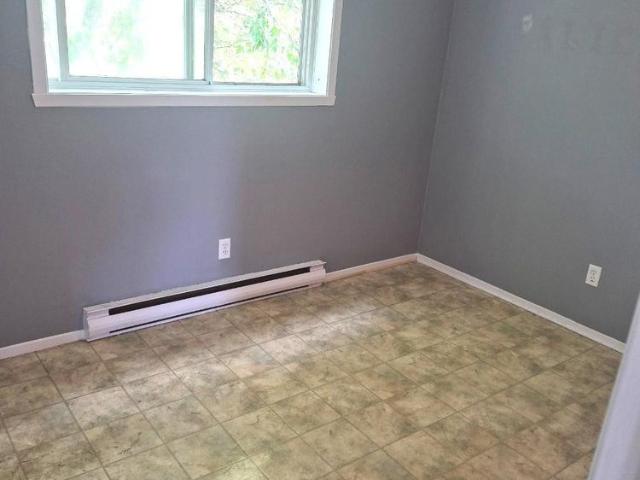 Trois Rivières – Grand logement 4 1/2 à louer