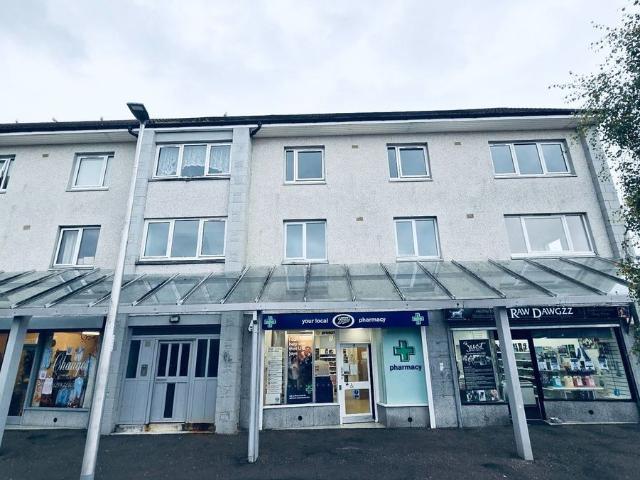 Tron Court, Tullibody, Alloa FK10, 3 bed flat to rent, £900 pcm | PrimeLocation
