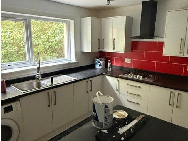 Troon Avenue, Glasgow G75, 4 bed end terrace house to rent, £1,400 pcm | PrimeLocation