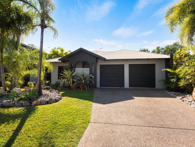 Tropical, tranquil hideaway in prestige setting
