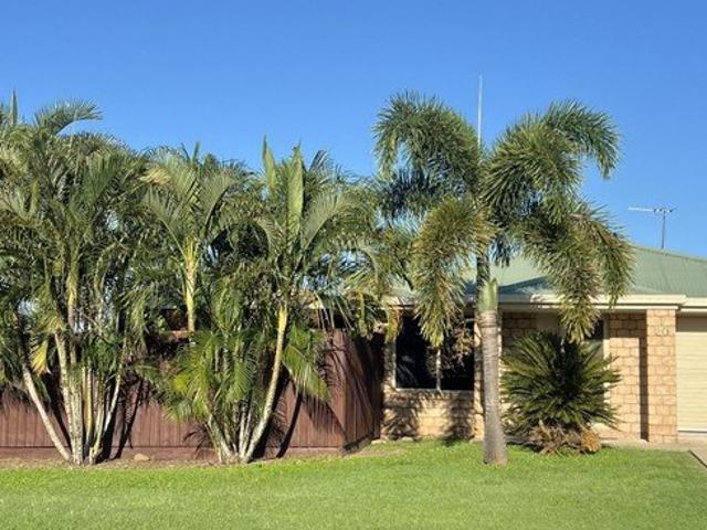 Tropical Treat in the Mackay region! An Astute Investment Opportunity or An Awesome Family Home in a Sort After Area