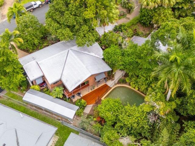 Tropical Family Living with Space, Style & Stunning Views