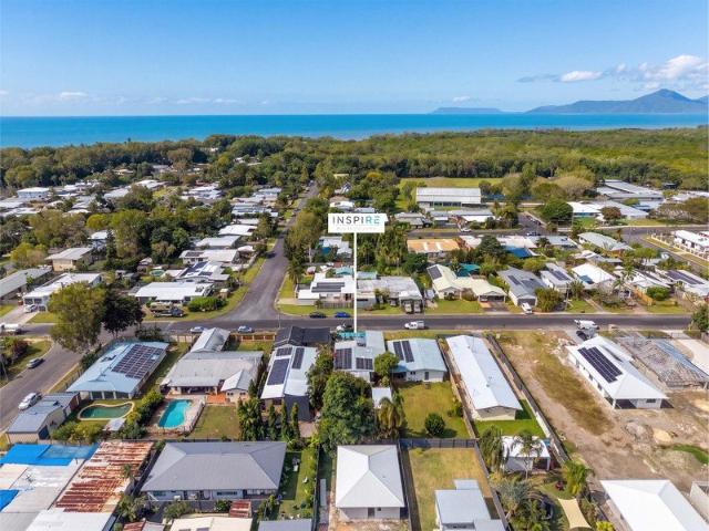 Tropical Living, Coastal Character & Lifestyle Convenience