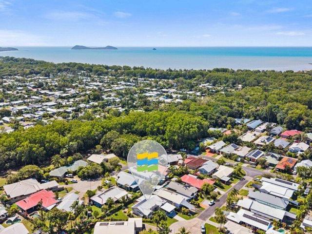 Tropical Living | Renovated Family Home