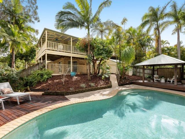 Tropical oasis meets village convenience