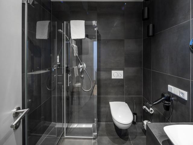 Tropical Paradise No Kitchen, Heidelberg Amsterdam Apartments for Rent