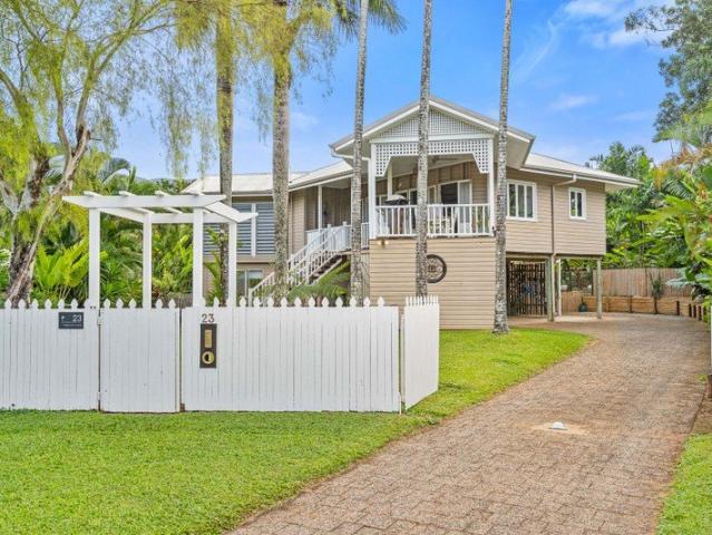 Tropical Queenslander Charm with Pool & Self Contained Retreat