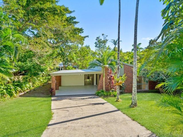 Tropical sanctuary on a 809sqm Block