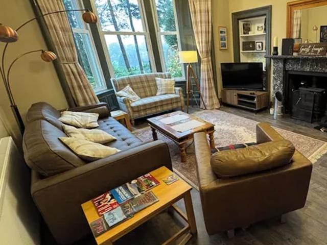 Trossachs Road | Studio house for rent #167055685 | Rentberry