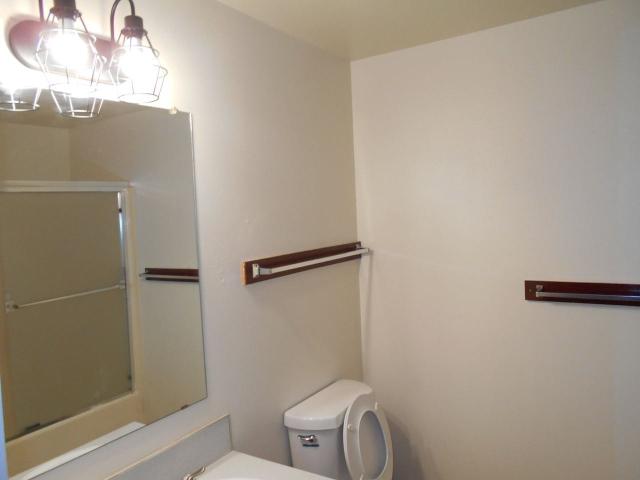 9327 9347 SE Ramona St 2 Bedroom Apartment for Rent at 9327 Se Ramona St, Portland, OR 97266 Lents