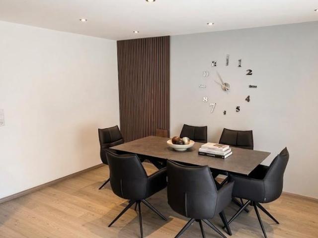 Traum Wohnen in Nürnberg: 4 Zimmer Wohnung mit Garten + 2 Balkone