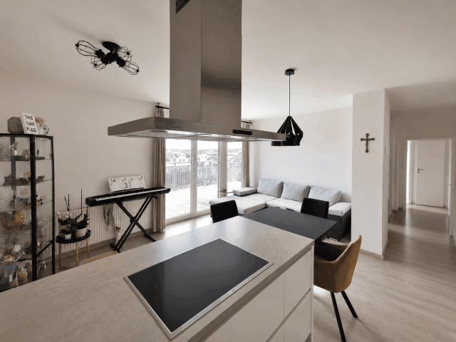 Traum Wohnung! OHNE Makler 3 Zimmer Dachterassenwohnung in perfekter Lage