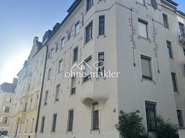 Traum Altbau Wohnung in Schwabing