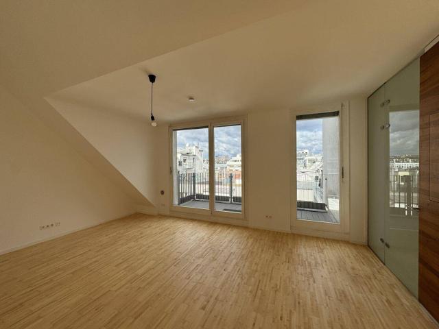 Traum DG Wohnung | Wiener Hauptbahnhof | 2 Terrassen & Garage | U1 Keplerplatz
