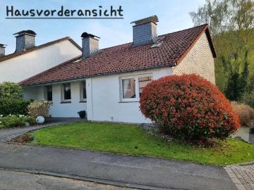 Traum Doppelhaushälfte im Grünen Privatverkauf!