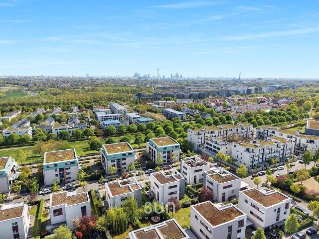 TRAUM PENTHOUSE mit 3 Zimmern und stilvoller Terrasse im Riedberg!