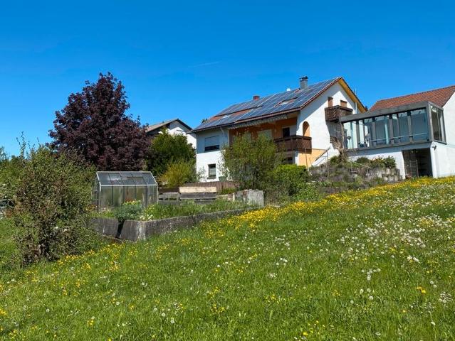 Traumblick! Einfamilienhaus mit zusätzlichem Bauplatz