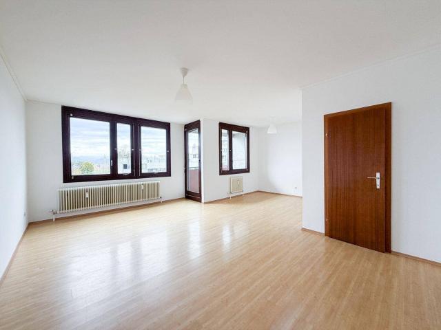 Traumblick über Graz Schöne 1,5 Zimmer Wohnung mit Loggia in St. Peter