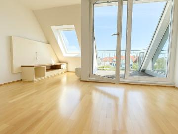 Traumblick! Urbanes Wohnen– 1,5 Zimmer Juwel im 7. Bezirk mit riesiger Dachterrasse