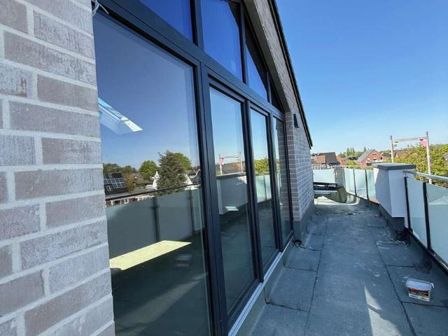 TRAUMERFÜLLER Dachgeschoss Wohnung! 4 Zimmer mit 2 Dachterrassen!