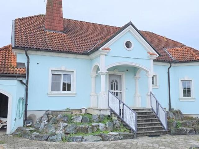 Hier ist Platz für Ihre Träume – Haus auf 2.345 m² Traumgrundstück in Neutal