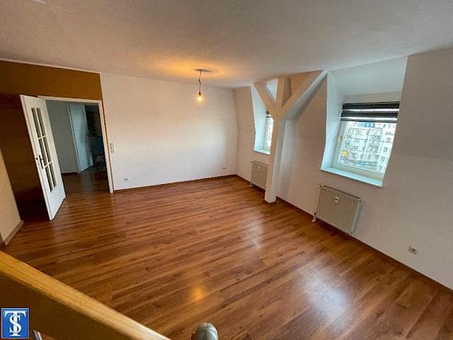 Exklusives Wohnen über den Dächern von Plauen – Großzügige Maisonette mit Dachterrasse frei ab dem 15.7.2026